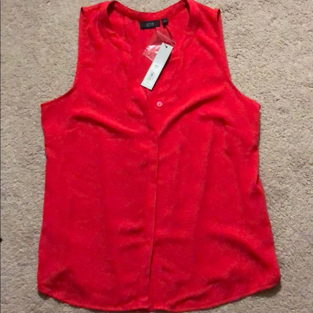 🌵NWT APT 9 pleated crepe tank